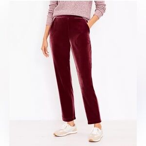 Loft Velvet Pull On Slim Pants Size Small in Bordeaux Festive Holiday Outfit